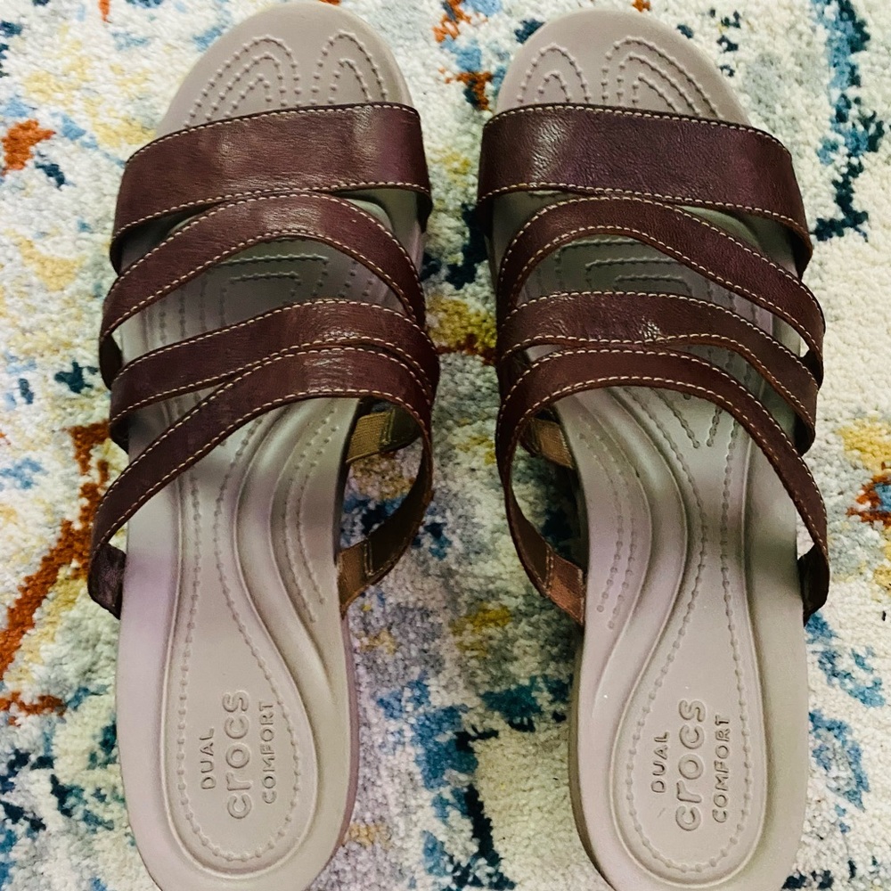 Crocs Leigh-Ann Wedge Sandals